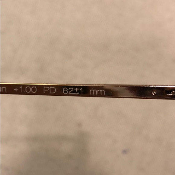 Bi-Focal Sunglass Readers - Picture 6 of 8